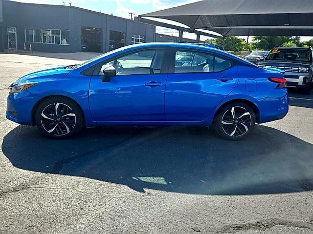 2024 Nissan Versa SR CVT