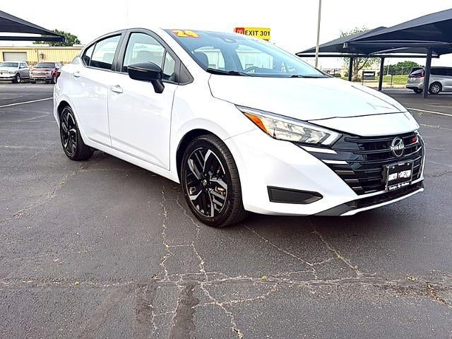 2024 Nissan Versa SR CVT