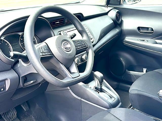 2025 Nissan Kicks Play S FWD