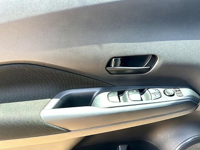 2025 Nissan Kicks Play S FWD