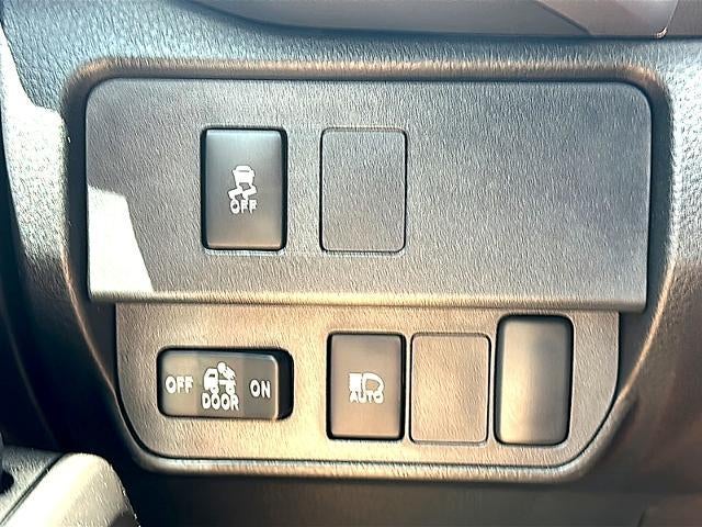 2023 Toyota Tacoma 4WD 4WD SR5 Double Cab 5' Bed V6 AT (GS)