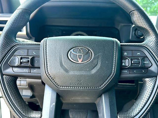 2025 Toyota Tacoma 2WD 2WD SR Double Cab 5' Bed AT (GS)