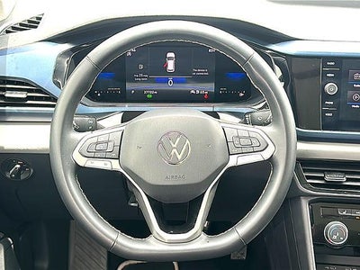 2023 Volkswagen Taos SE FWD