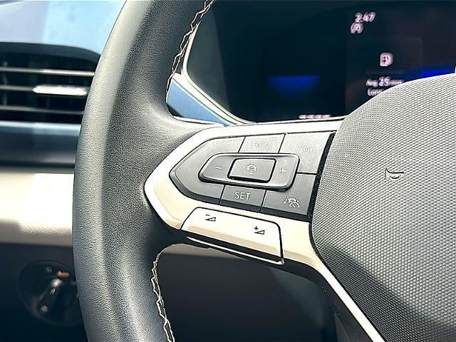 2023 Volkswagen Taos SE FWD