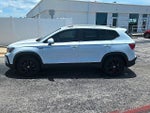 2023 Volkswagen Taos SE FWD