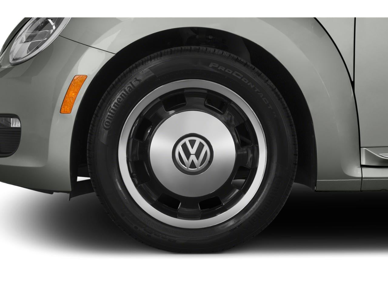 2015 Volkswagen Beetle 2dr Auto 1.8T Classic *Ltd Avail*