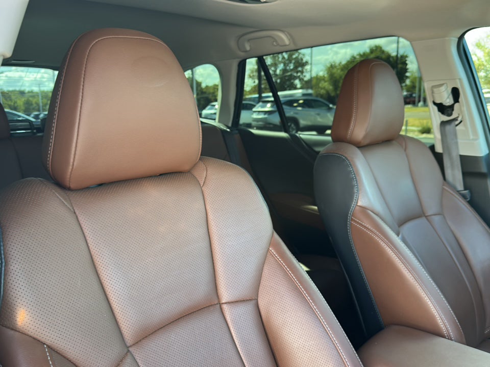 2022 Subaru Outback Touring XT