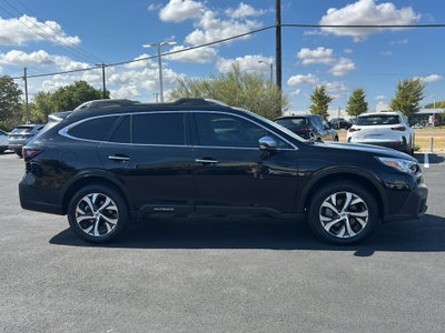 2022 Subaru Outback Touring XT