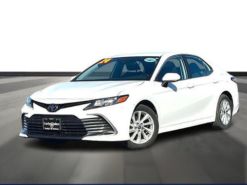 2024 Toyota Camry LE Auto (SE)