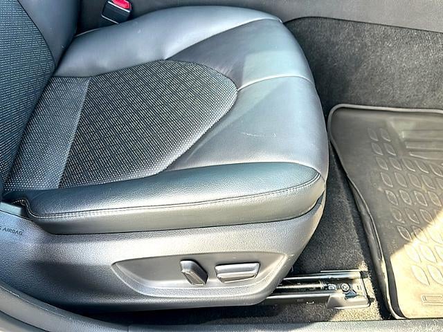 2022 Toyota Camry XSE Auto (Natl)