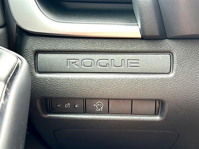2025 Nissan Rogue FWD S