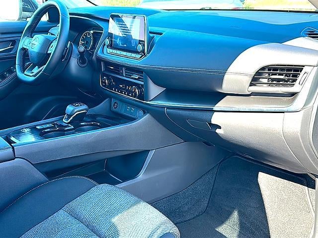 2025 Nissan Rogue FWD SV