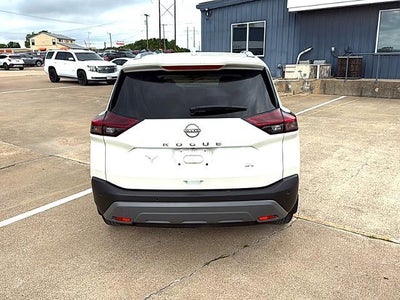 2023 Nissan Rogue FWD SV