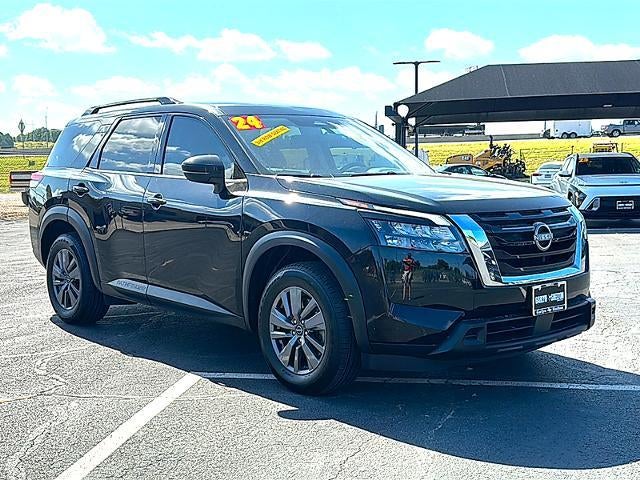 2024 Nissan Pathfinder SV 2WD