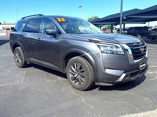 2025 Nissan Pathfinder SV 2WD