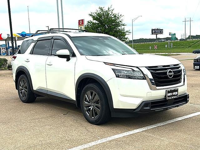 2022 Nissan Pathfinder SV 2WD
