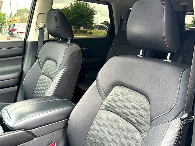 2022 Nissan Pathfinder SV 2WD