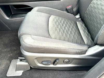 2022 Nissan Pathfinder SV 2WD