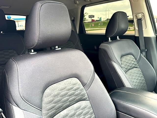 2022 Nissan Pathfinder SV 2WD