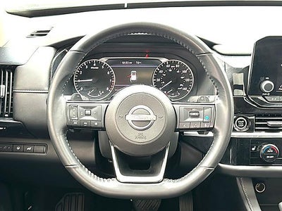 2022 Nissan Pathfinder SV 2WD