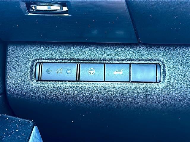 2024 Nissan Pathfinder SL 2WD