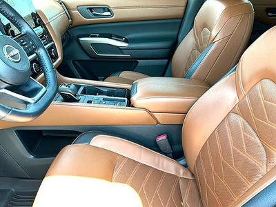 2024 Nissan Pathfinder Platinum 2WD