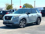2024 Nissan Pathfinder Platinum 2WD