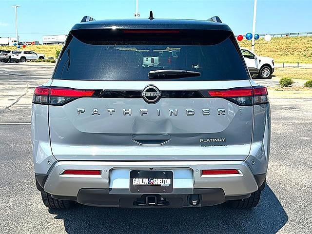 2024 Nissan Pathfinder Platinum 2WD