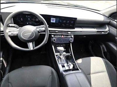 2025 Hyundai TUCSON SEL FWD