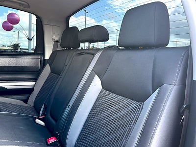 2017 Toyota Tundra SR5 5.7L V8