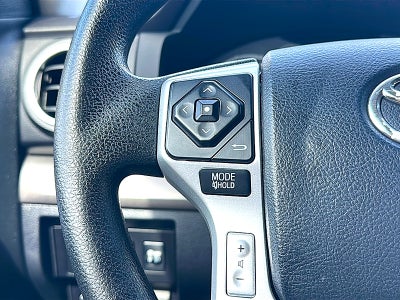 2017 Toyota Tundra SR5 5.7L V8
