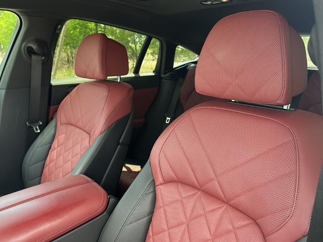 2024 BMW X6 xDrive40i Sports Activity Coupe