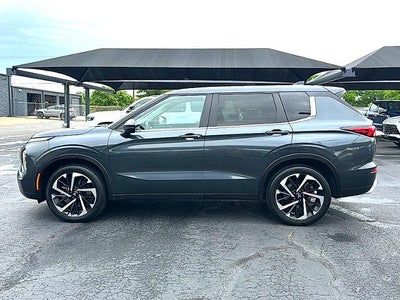 2024 Mitsubishi Outlander SE FWD