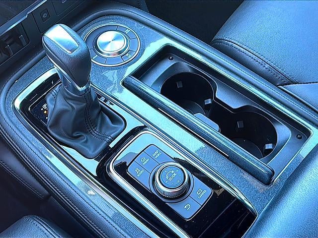 2022 Nissan Armada SL 2WD