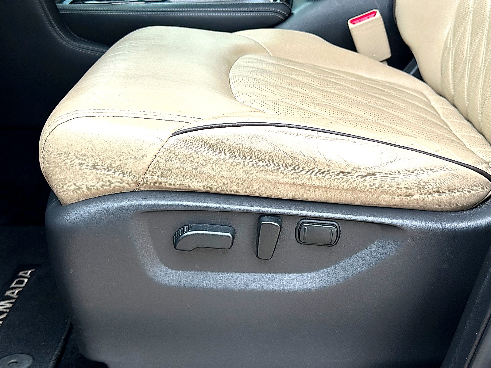 2023 Nissan Armada Platinum 2WD