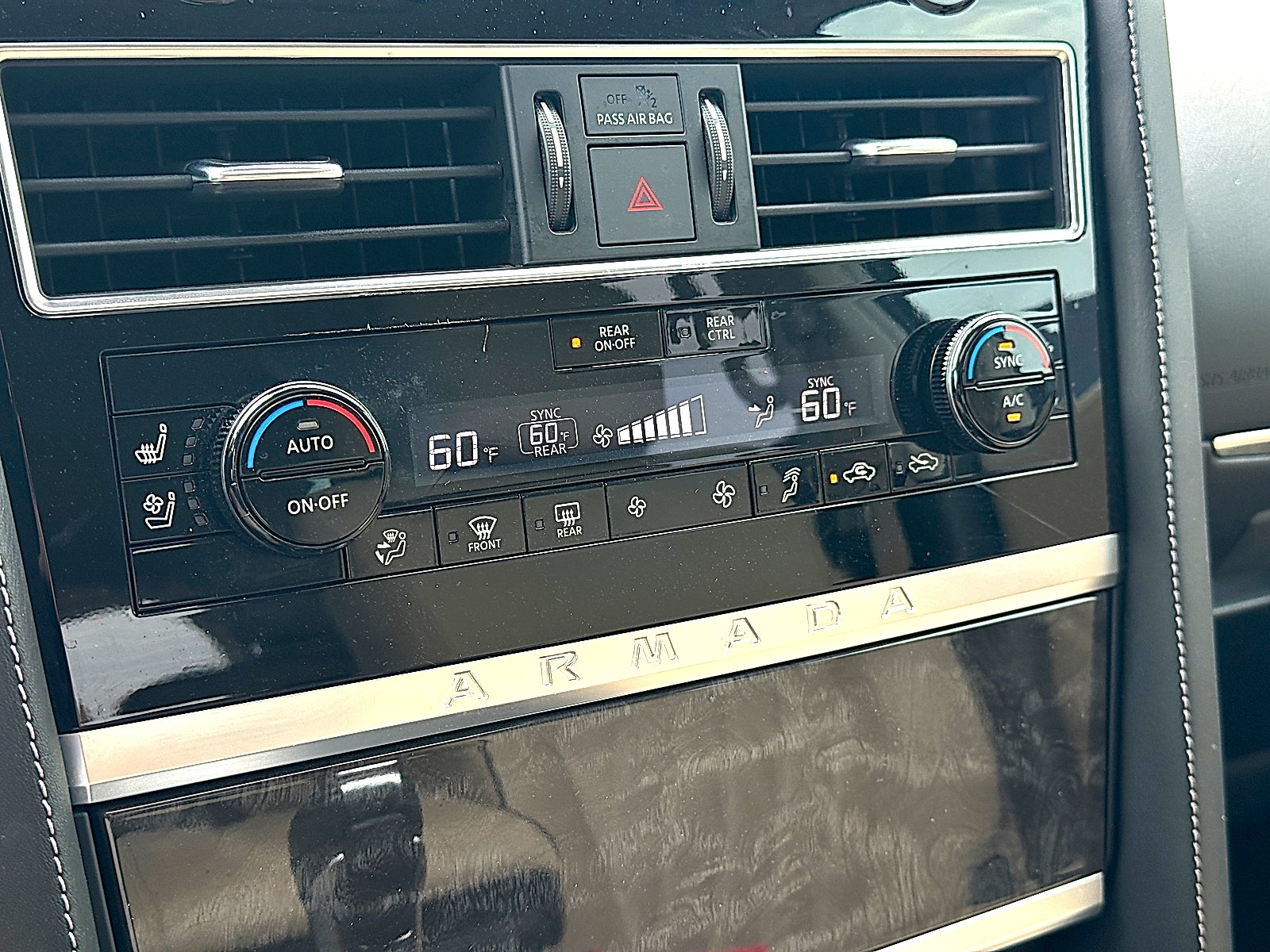 2023 Nissan Armada Platinum 2WD