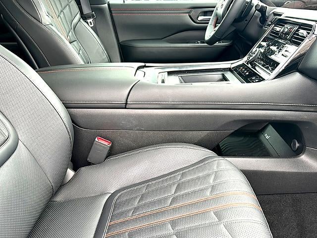 2025 Nissan Armada 4x4 PRO-4X