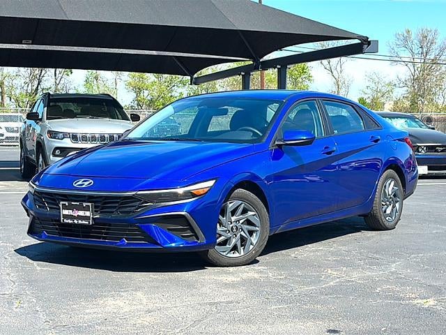 2024 Hyundai ELANTRA SEL IVT