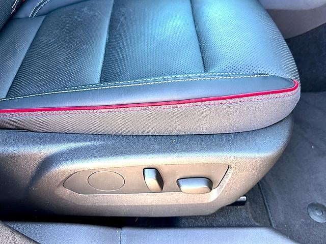 2023 Buick Envision FWD 4dr Essence
