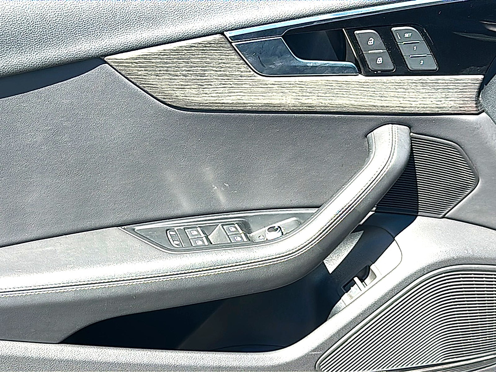 2023 Audi A4 Premium Plus 45 TFSI S line quattro S tronic