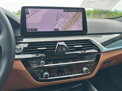 2023 BMW 530e xDrive Plug-In Hybrid