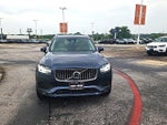 2022 Volvo XC90 T6 AWD Momentum 6P