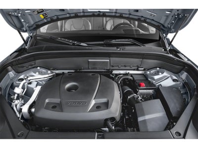 2022 Volvo XC90 T6 AWD Momentum 6P