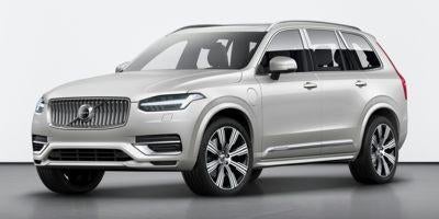 2022 Volvo XC90 T6 AWD Momentum 6P