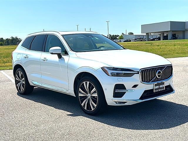 2023 Volvo XC60 B5 FWD Plus Bright Theme