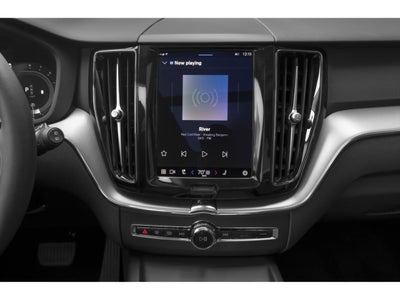 2025 Volvo XC60 B5 AWD Plus