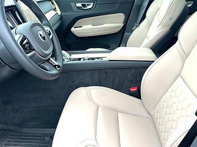 2026 Volvo XC60 B5 AWD Plus
