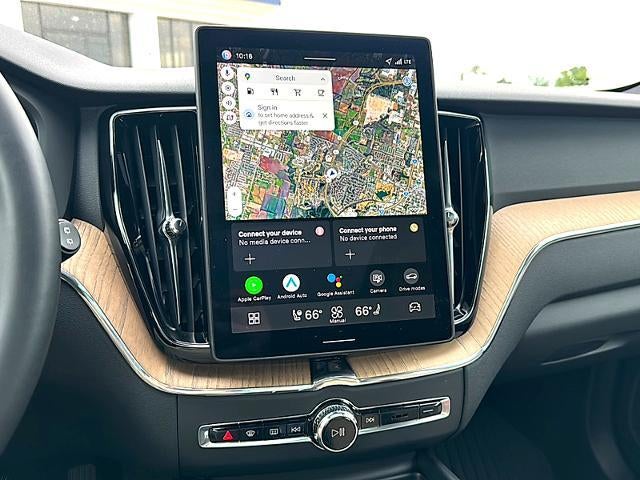 2026 Volvo XC60 B5 AWD Plus