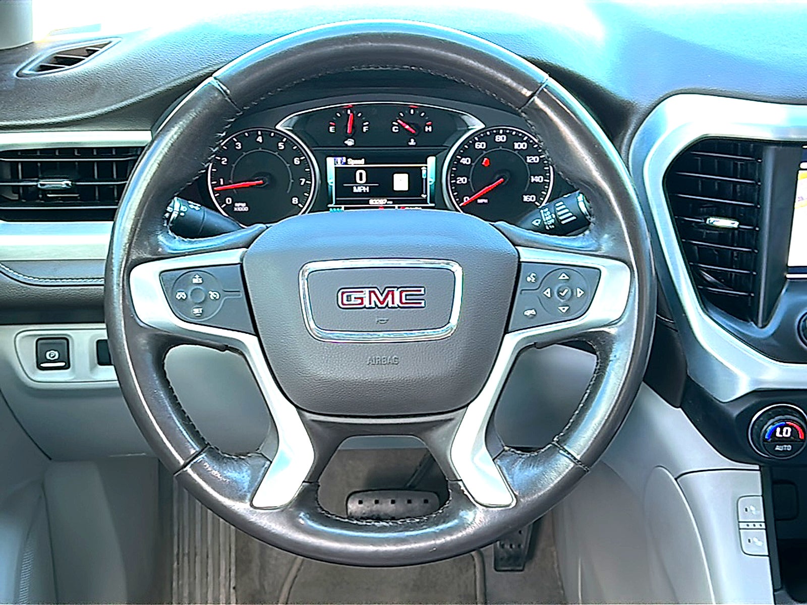 2019 GMC Acadia SLT