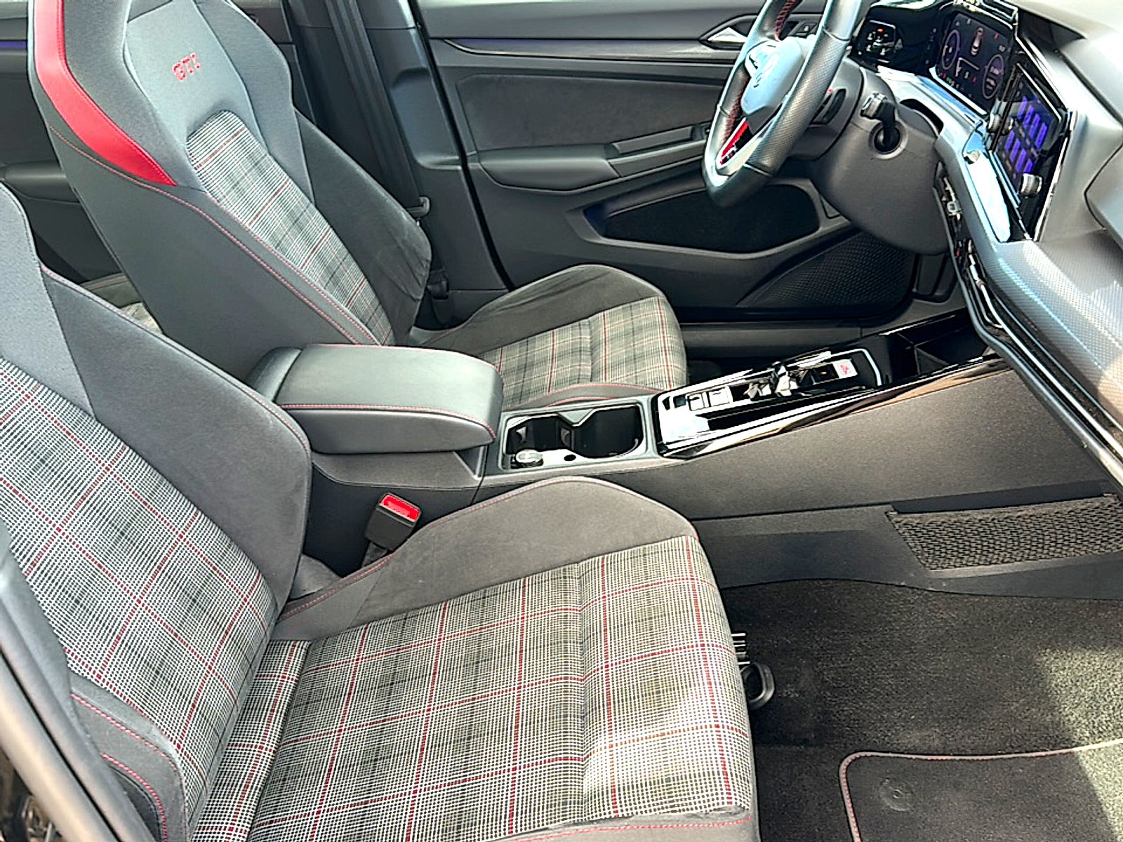 2024 Volkswagen Golf GTI 2.0T S